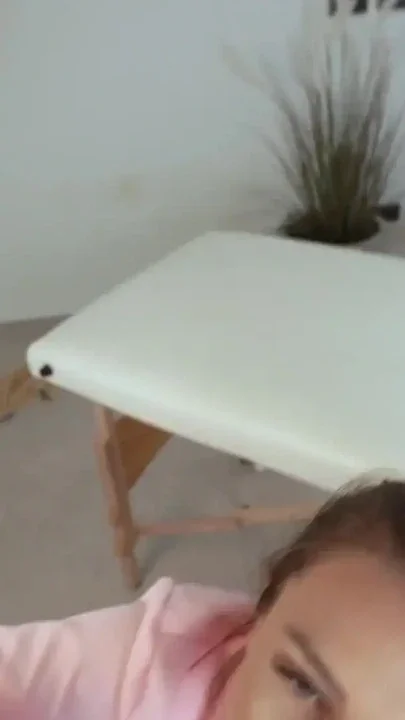 Client with huge dick fucked masseuse with big ass in salon Clip 1