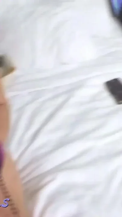 Nicci Taylor likes balloons and big dicks