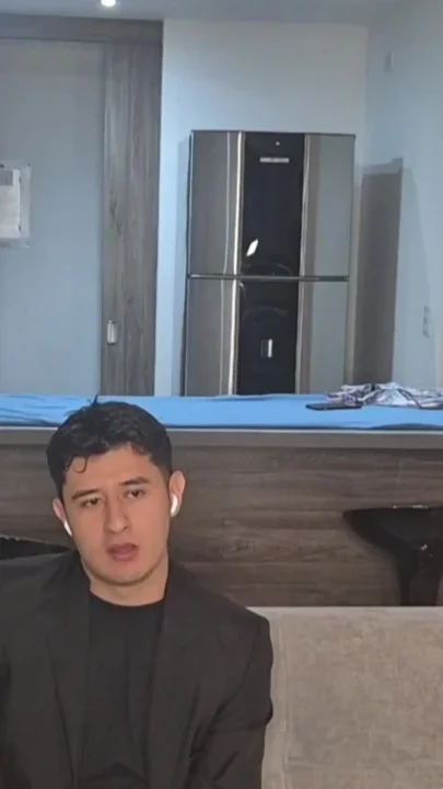 WITHOUT THINKING I FUCK MY BEST FRIEND'S STEPSISTER WHILE WE WATCH A FOOTBALL GAME Clip 3