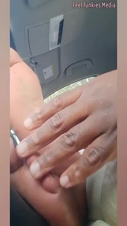 Car Session Foot Massage with Star N Footjob