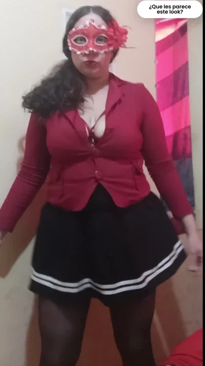 Good evening everyone I wanted to ask what you think of this look Sending you kisses Smile