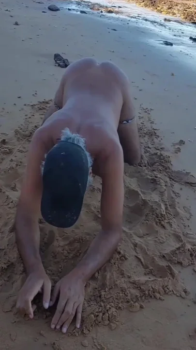 Ladysilva love to in this position on the beach