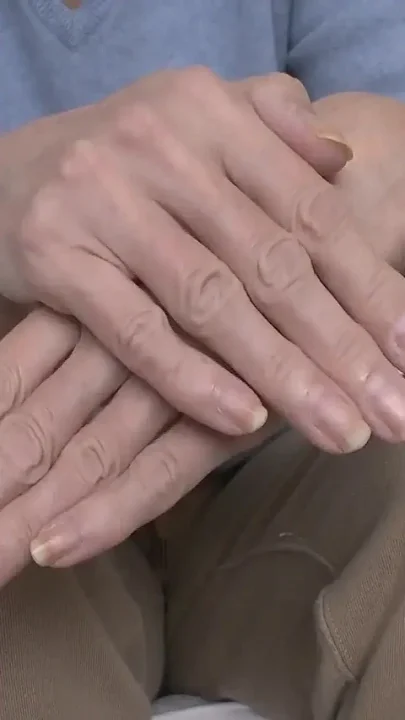 Beautiful Elegant Hands and Fingernails Presented by Lady Victoria Valente