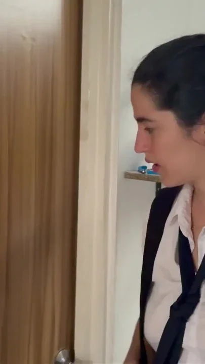 HOT LATINA SURPRISES FUCKED AND LEAVES SPEECHLESS Clip 1