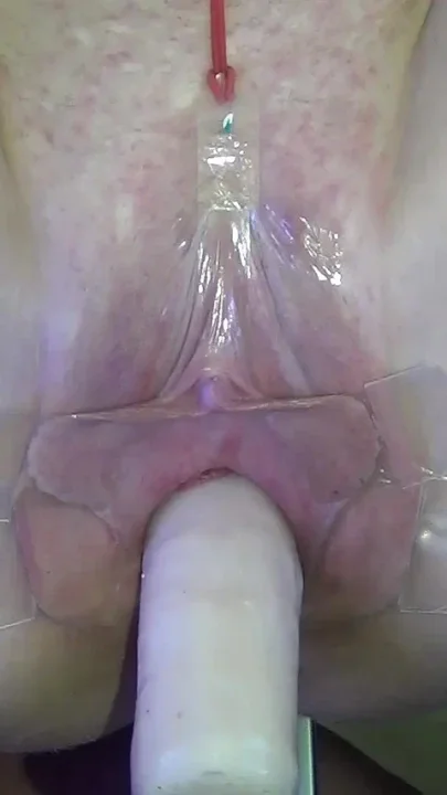 Wide Open Cocked Pussy Mechanically Fucked From Very Close 1