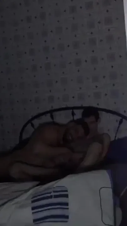 Enzo Rimenez fucked bareback by twink and breeded