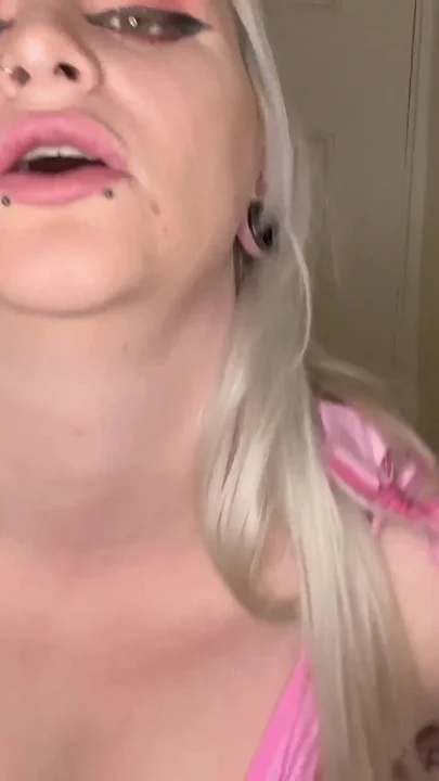 Massive Squirt Fountain with Monster Dildo