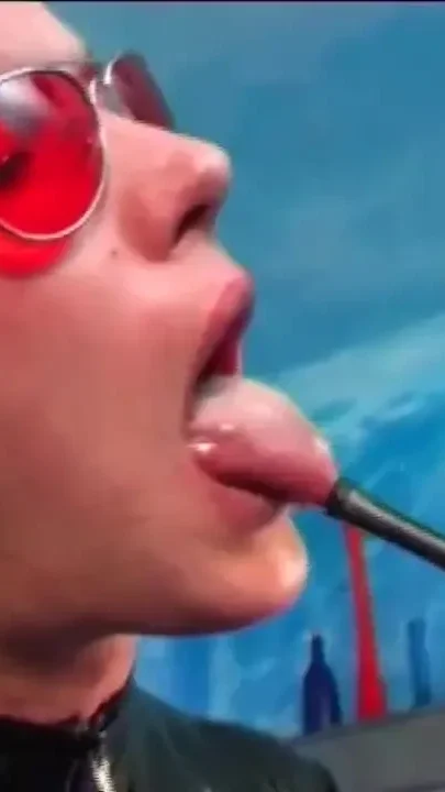 She wants to be hardly fucked like a whore