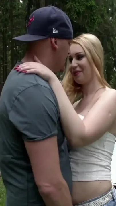 Lovely big boobs chick gets her pussy smashed outdoor