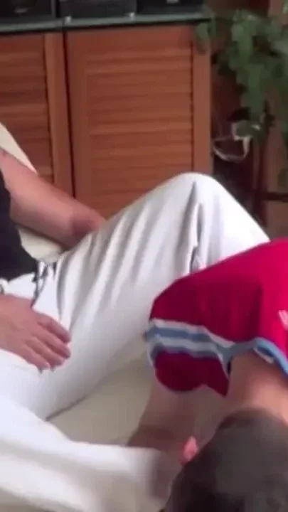 Fucked a badboy near th swimming pool in sneaker