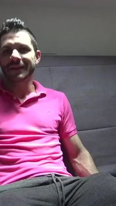 Angelo fucked bareback by Alelis Calrk