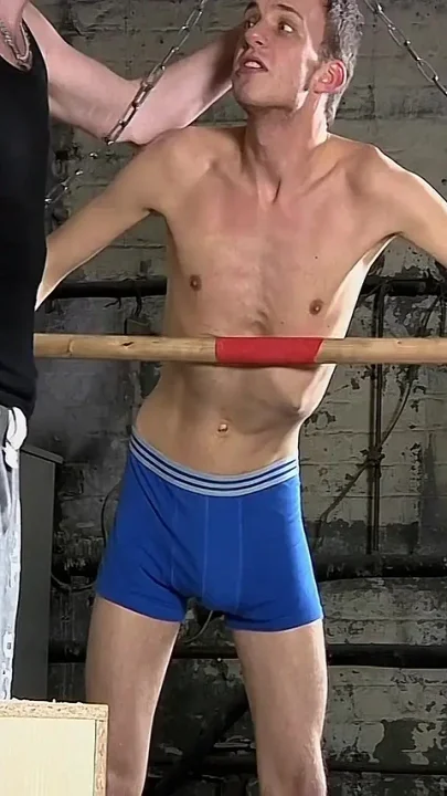 Back Waxing for Twink Leo