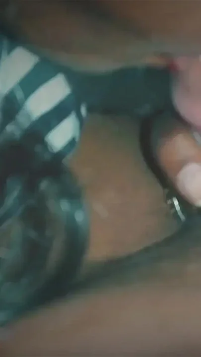 Desi indian video full enjoy in hand job my boyfriend Clip 1