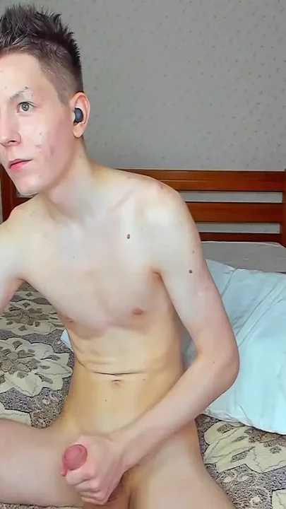 4 Hours of Handjob and a Very Strong Microphone and Phone Shot