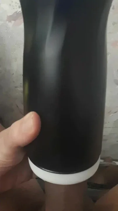 Playing with artificial