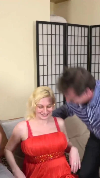 Cuckold in the ninth month pregnancy