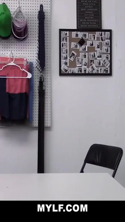 Shoplyfter MYLF - Case 9784820