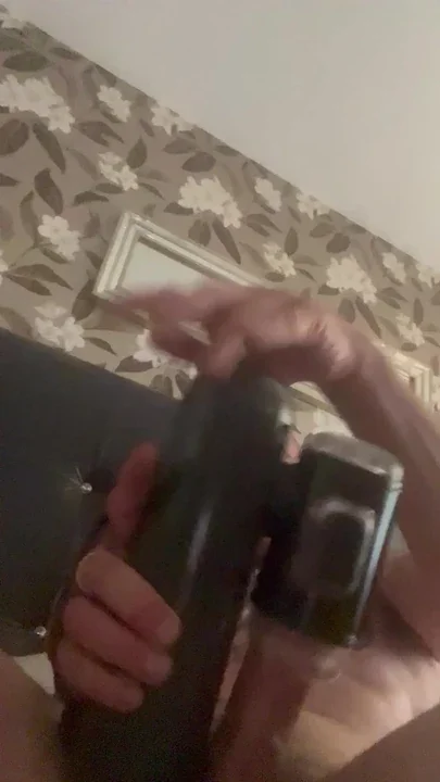 Loads of cum to share