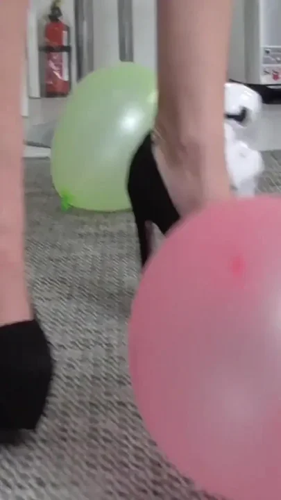 Princess Kirstin birthday crushing fun part 1 p