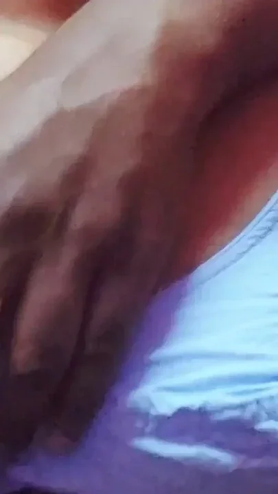 Zoya Bhabhi Desi Sex with Hubby in room Clip 1