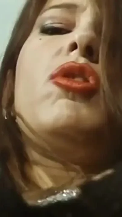 Hairy pussy ass fucking double dildo penetrated