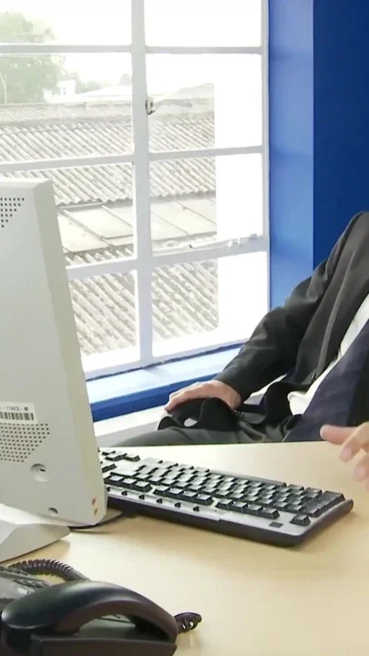 Blonde office cumslut
