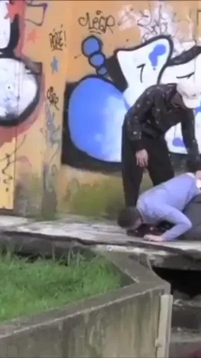 Smell me suck me