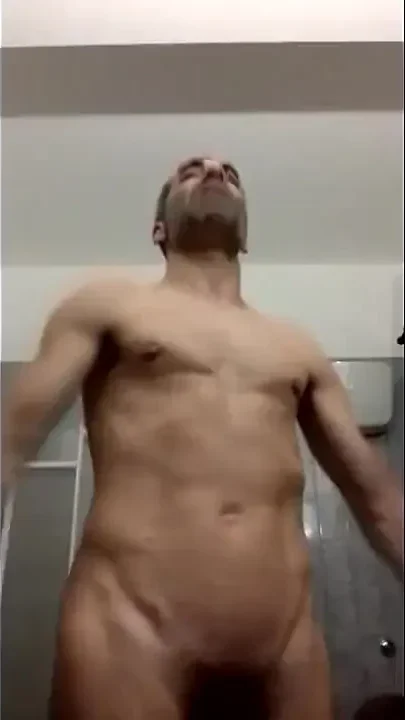 Naked Ceien sings Grignani hot naked