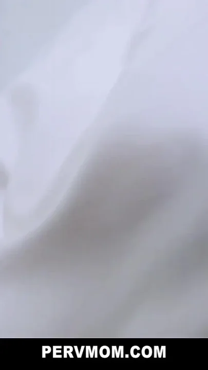 I Fucked My Step Stepmom in the Living Room While Stepdad Is in the Kitchen She Loved It