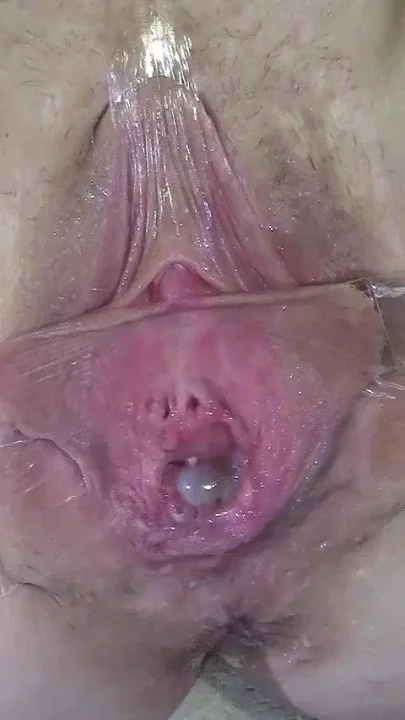 11 Far Spread Pussy Close up Fuck with Lamp 1000 Watt