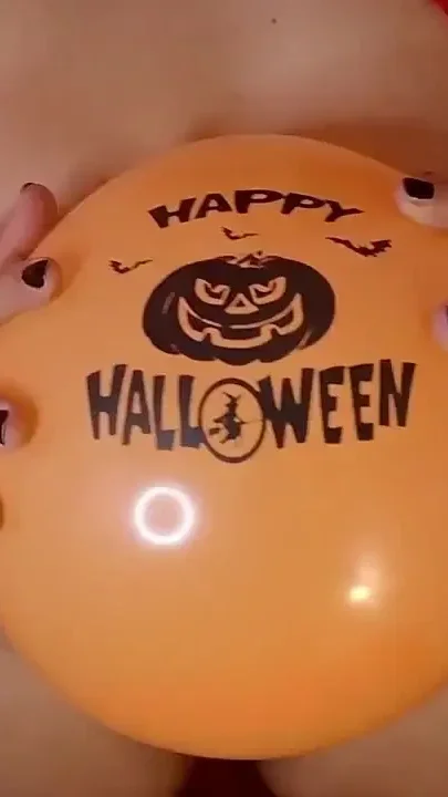 Massive Balloon Pop After Halloween Party - Bunny Looner lowres
