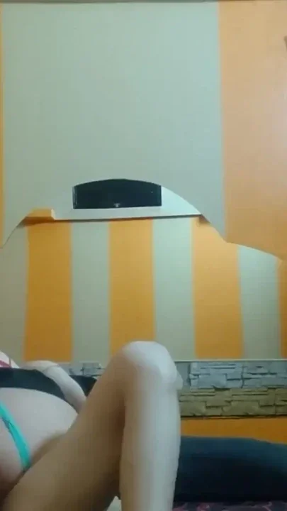 He rides me in cheap mote Clip 2