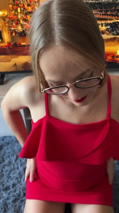 Homemade Masturbation of a Blonde with a Bright Ending