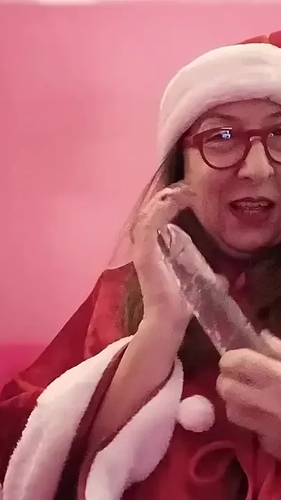 Veronica Rossi Official - Your Phenomenal Santa Claus