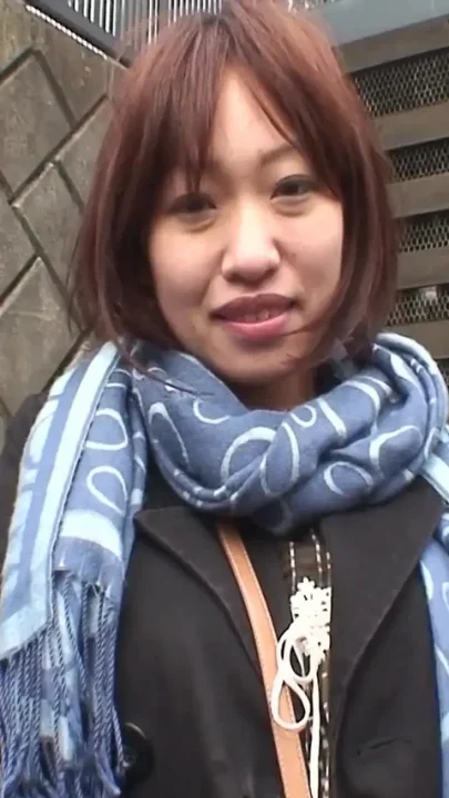 Japanese MILF shivers and squeals with pleasure