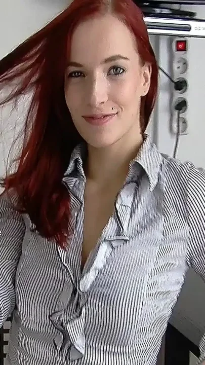 Redhead Teen Worshiping Her Feet