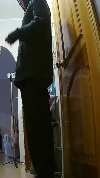 Courier Fucked Girlfriend in Mouth and Pussy Doggy Style