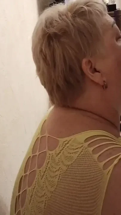 Cumming from tender lips blowjob without hands