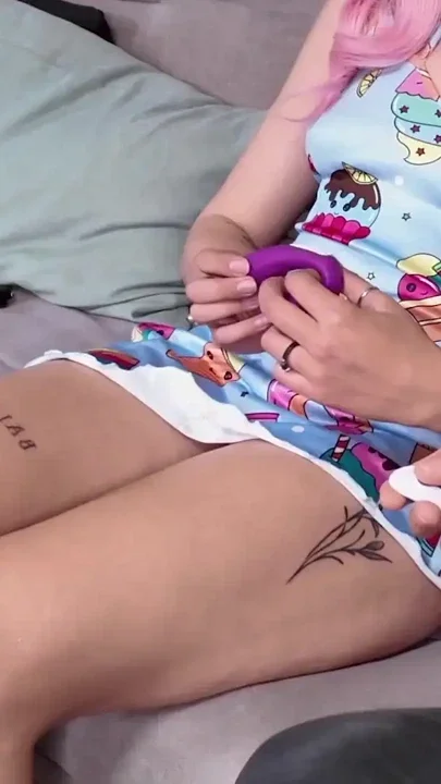 Innocent stepdaughter gets sexual advice from perv stepdad Ends up with her