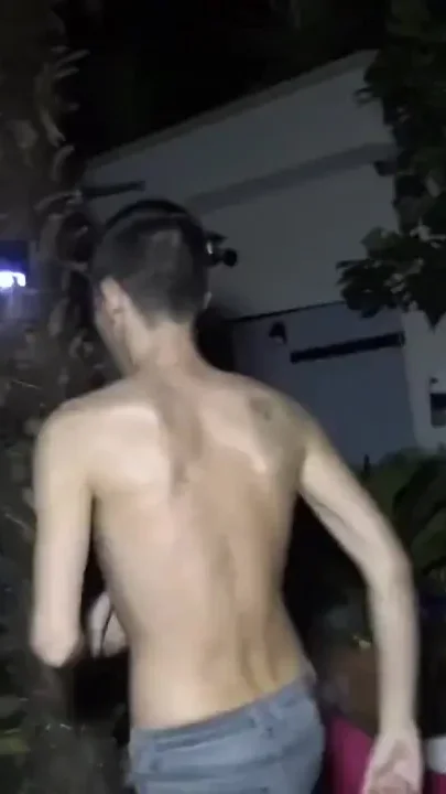 Kevin ass fuckjed in the night outdoor by Alecxis Tivoli