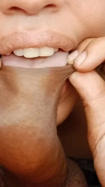 My stepsister gives me the best blowjob in the world playing with her tongue and