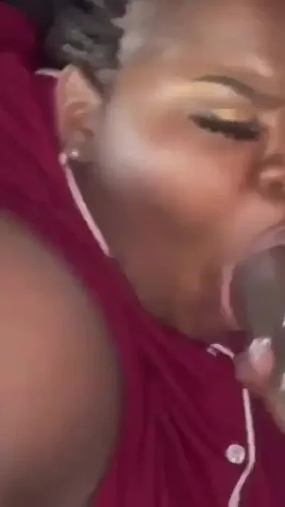 Stepdad Keeps Fucking My Mouth When Everybody Leaves