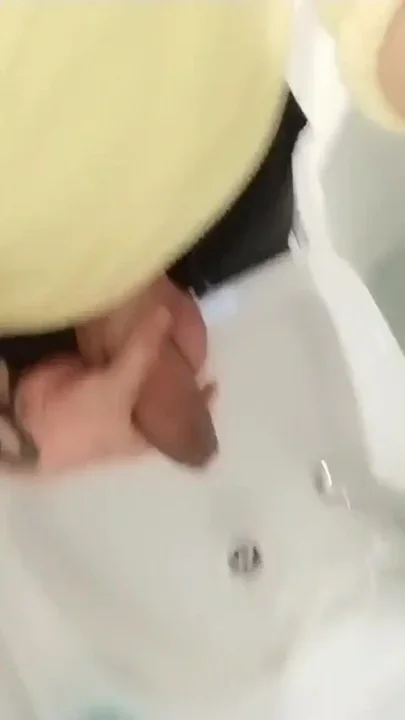 Peeing to the Sink with Uncut Cock