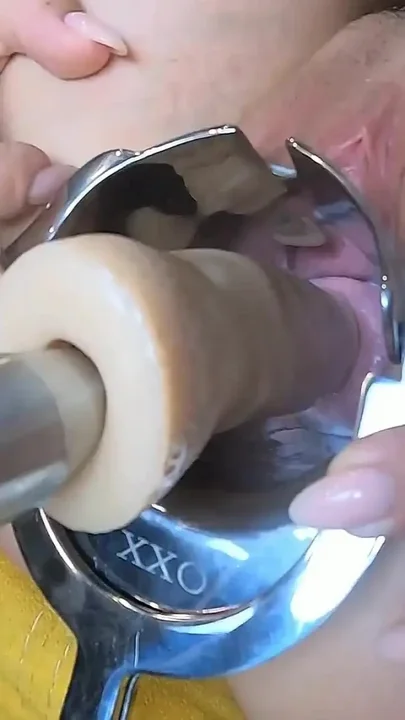 Crazywifeslut Penetrate Her Cervix Womb with Dildo on Sex Machine