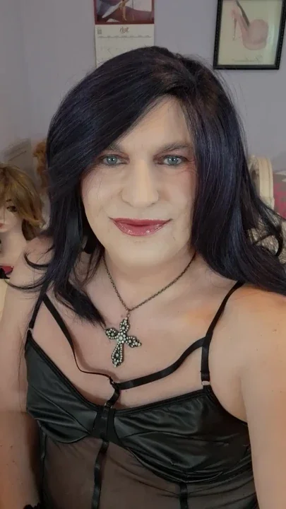 I need my clitoris licked will u lick it