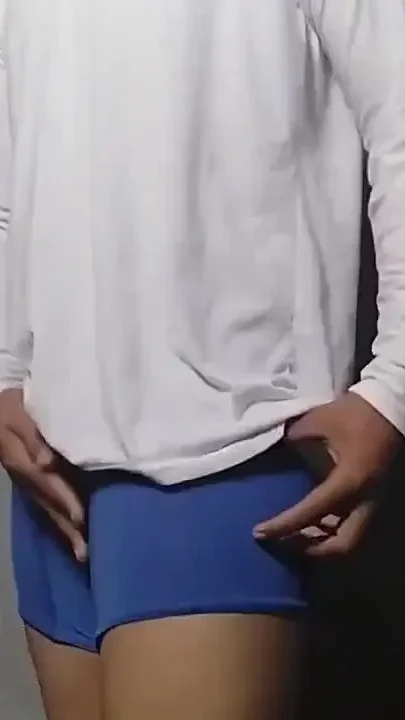 Alan Tokers Masturbates in the Morning