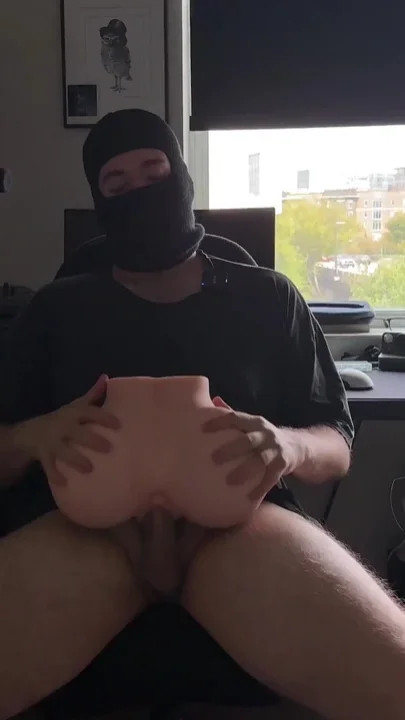 Erovenus - Mid day deep rough fuck with Ryder Rogue and a deep creampie Clip 3