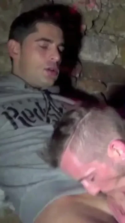 Not gay but ok to fuck you if you give e
