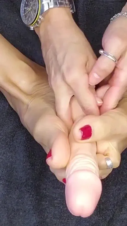 Hot housewife milf gives herself a foot massage Clip 2