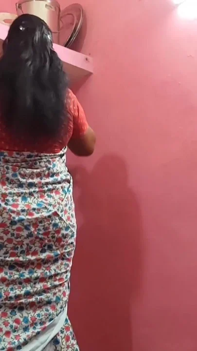 Stepmom Has Hot Sex with Indian Young Stepson